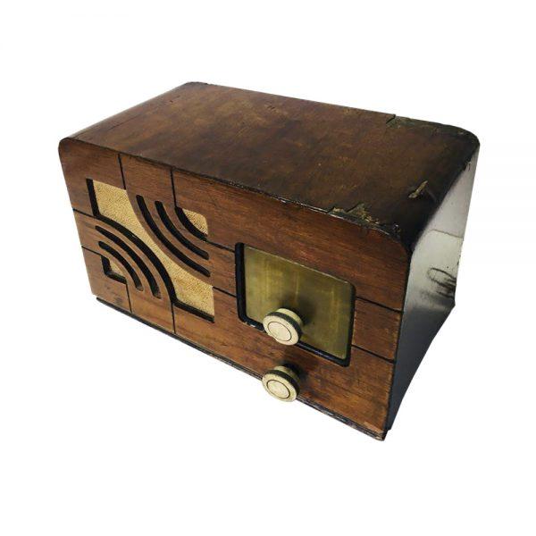 RADIO A TUBOS "RCA VICTOR"