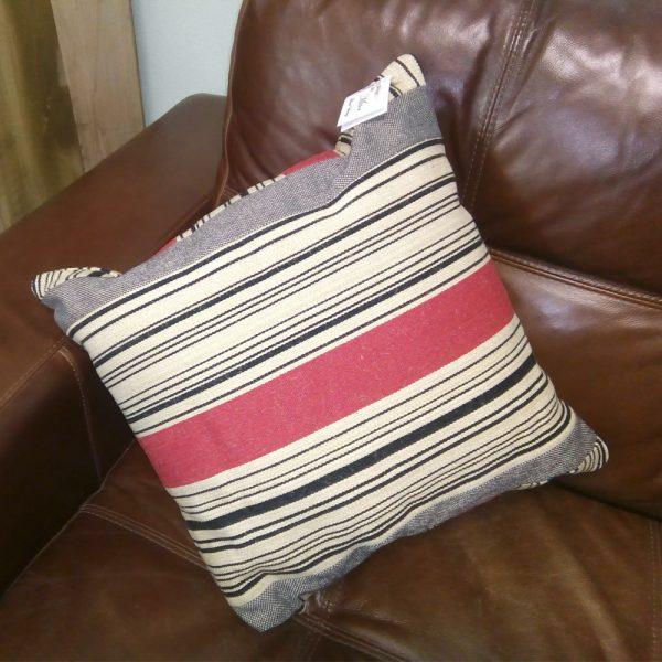 COJÍN ULTRA SUAVE TAPIZ EGIPCIO.