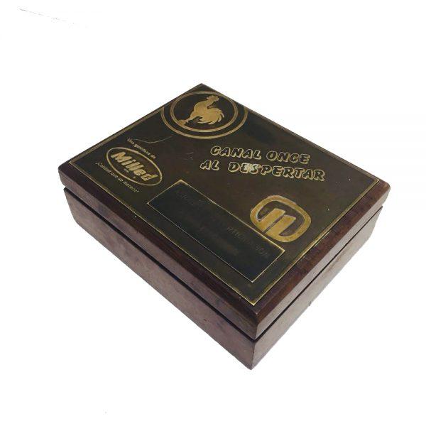 CAJA ANIVERSARIO CANAL 11, AÑOS 80´