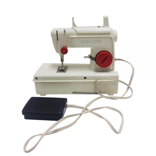 MAQUINA DE COSER "SINGER" DE JUGUETE