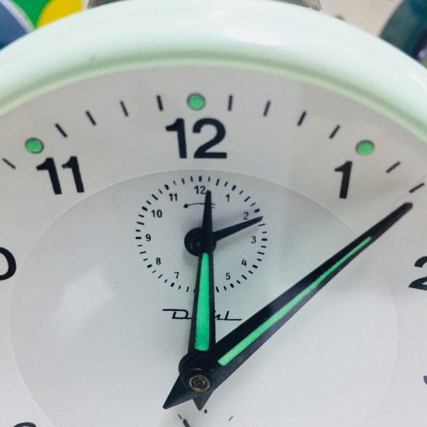 RELOJES DESPERTADORES ALEMANES